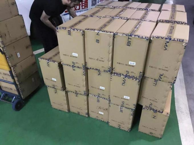 算法 di Equihash di estrazione mineraria di Innosilicon del 来自 di A9++ Zmaster, 最大算力 140ksol/S, 功耗 1550W